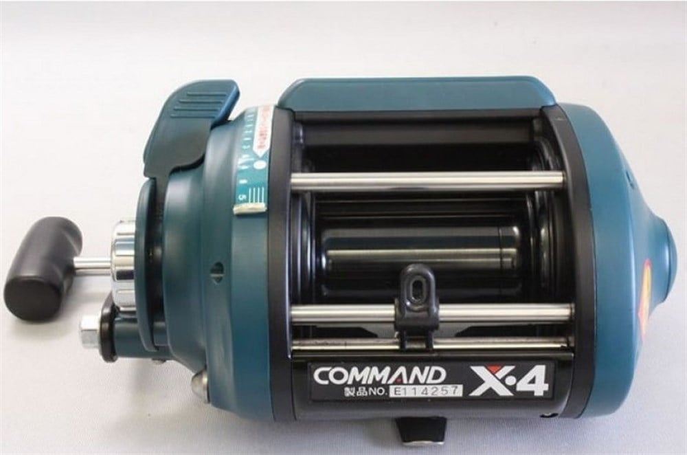 Miya Epoch Command CX-4 PRO 12V Elektrikli Çıkrık Olta Makinesi