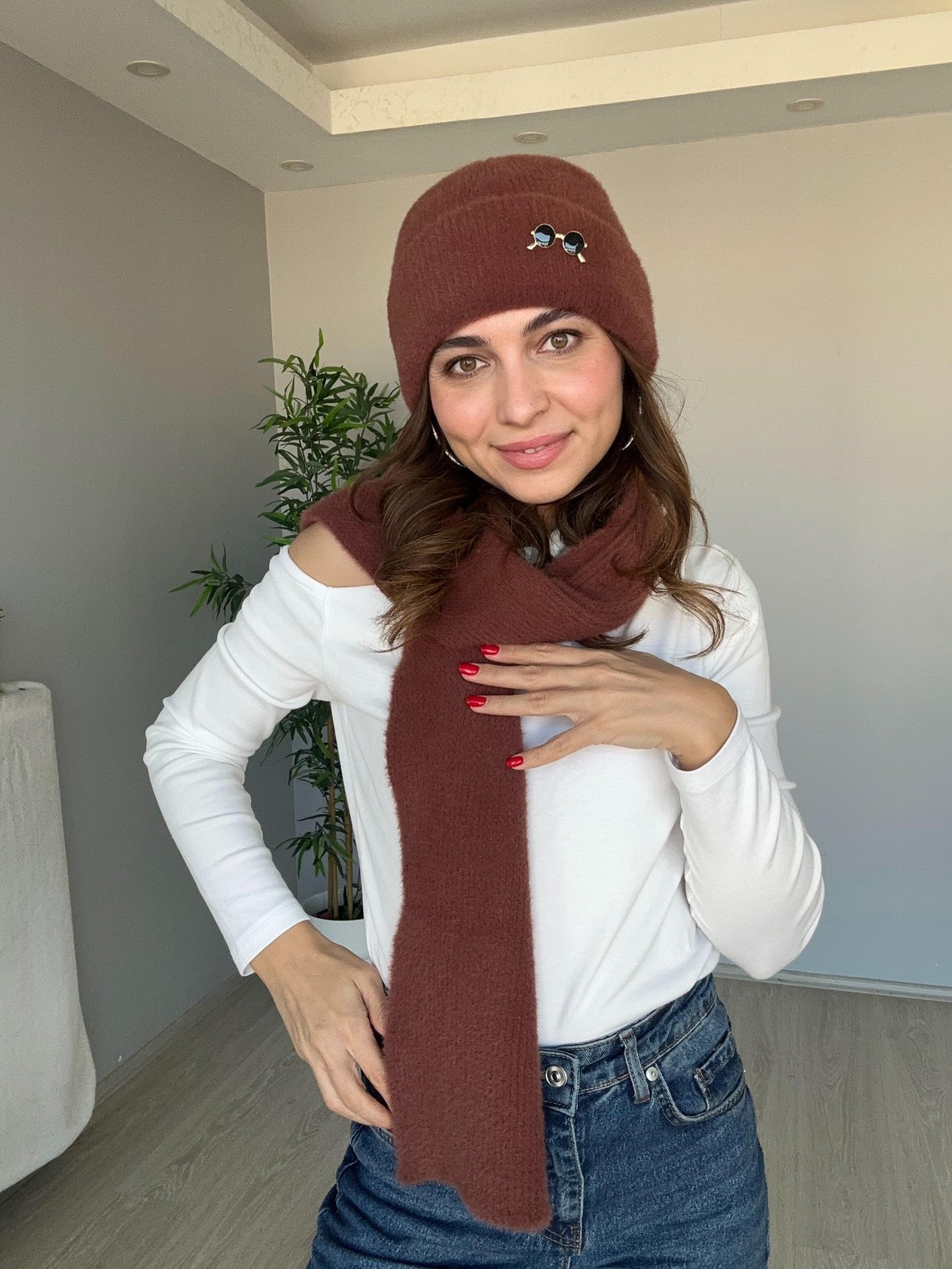 Yumuşak Dokulu Örme Atkı Kahve