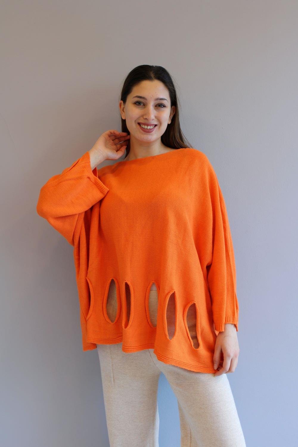 BluzTuruncu Etek Ucu Delikli Triko Bluz