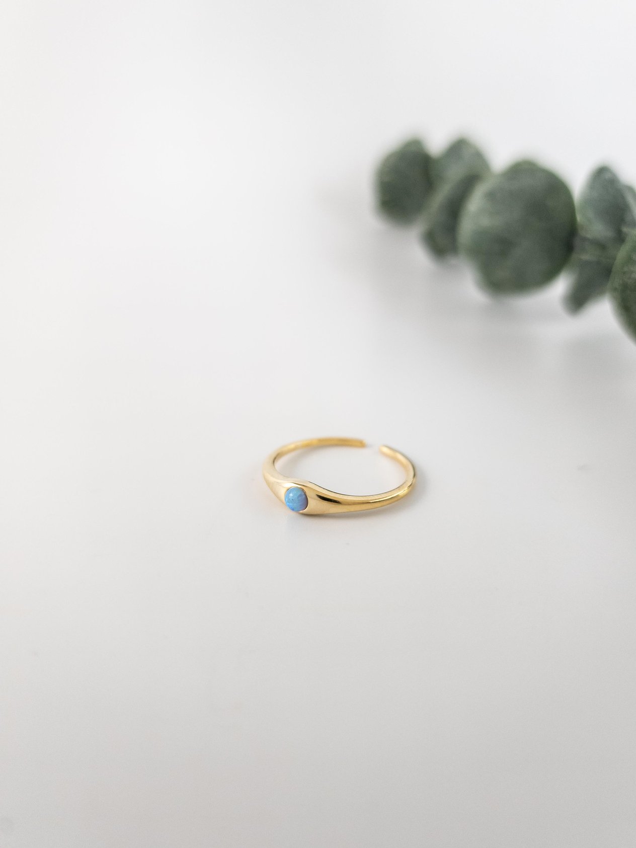 Minimal Opal Yüzük