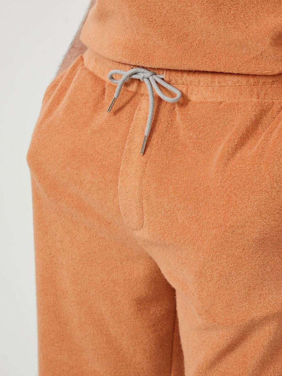 380110 SWEATSHORT
