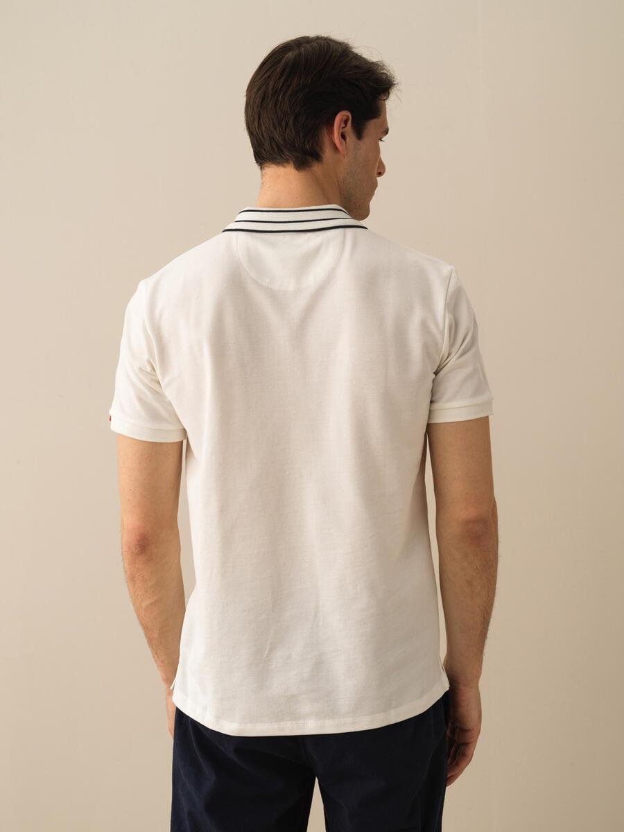 ÇİZGİLİ POLO YAKA T-SHIRT