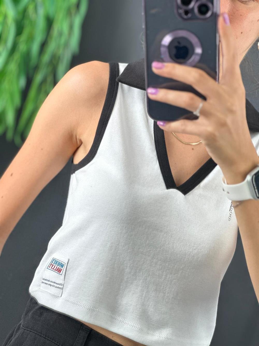 BEYAZ YAKALI CROP