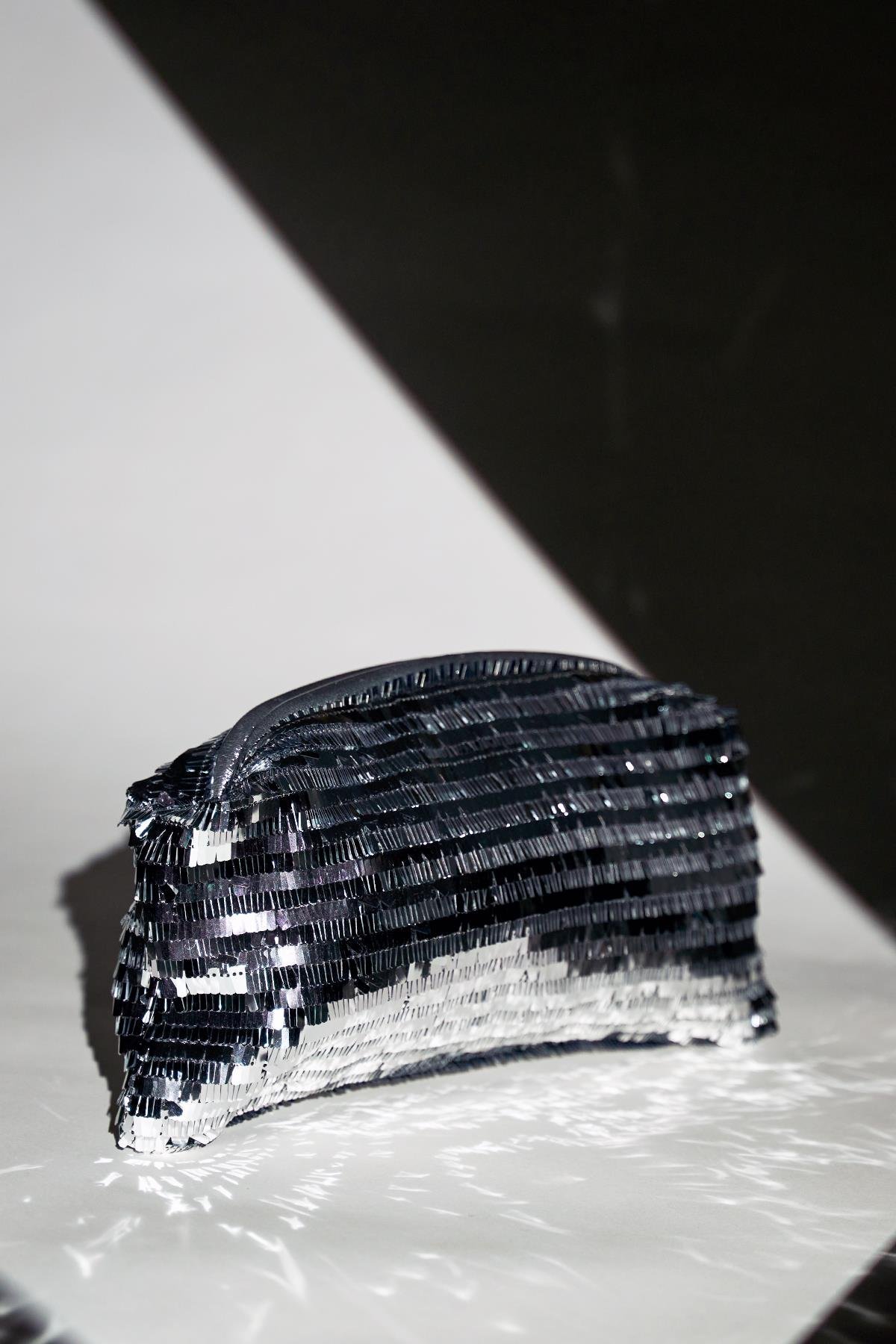 Gümüş Payetli Clutch Abiye Çanta