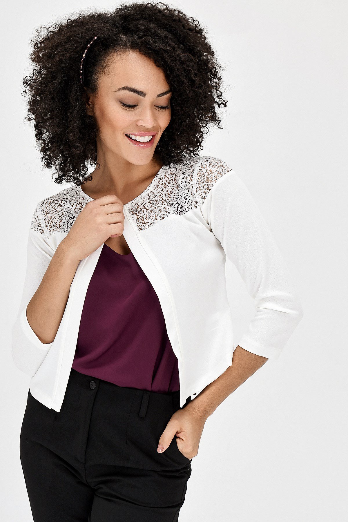 JUMENTBolero Capri Kol Dantel Detaylı Şık Ofis Hırka - Krem