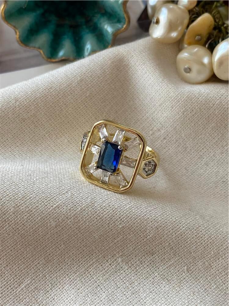 14K Safir Taşlı Kare Yüzük