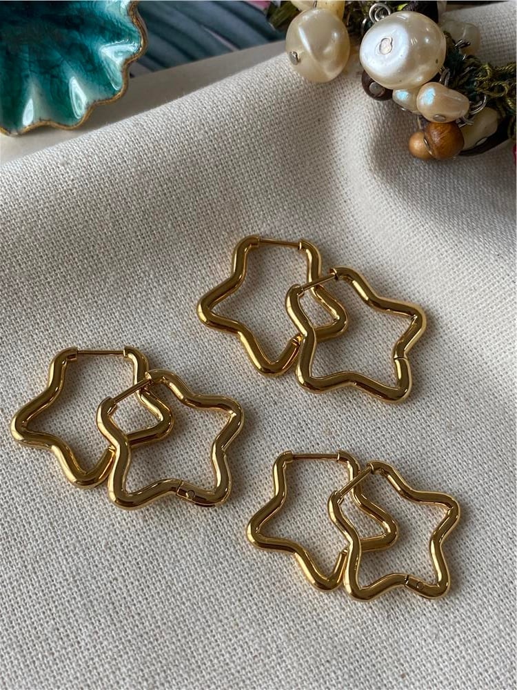 Çelik Altılı Gold Yıldız Küpe