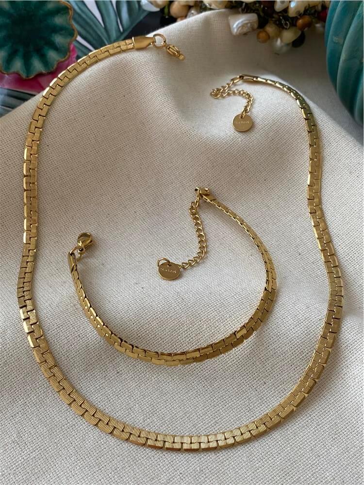 Çelik Geçmeli Set Kolye Bileklik 