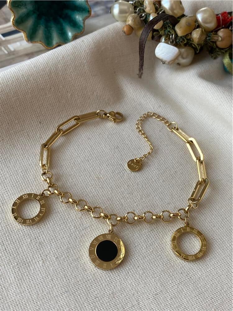 Çelik Gold Romen Charmlı Bileklik