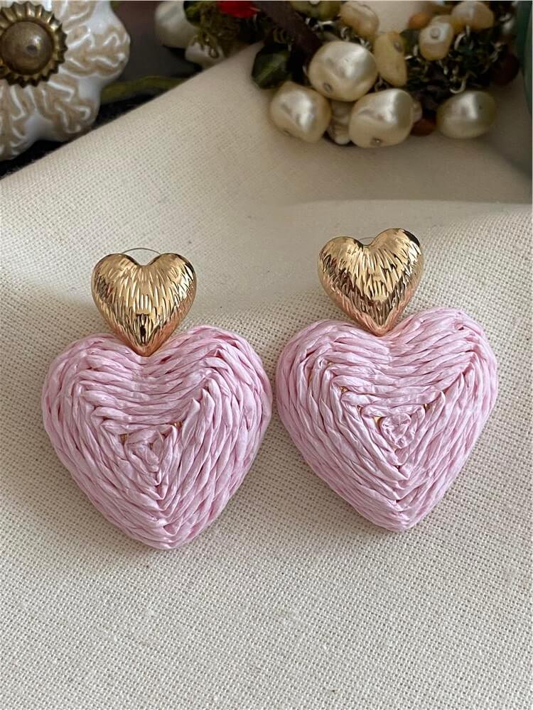 Gold Kalp Detaylı Pembe Hasır Küpe