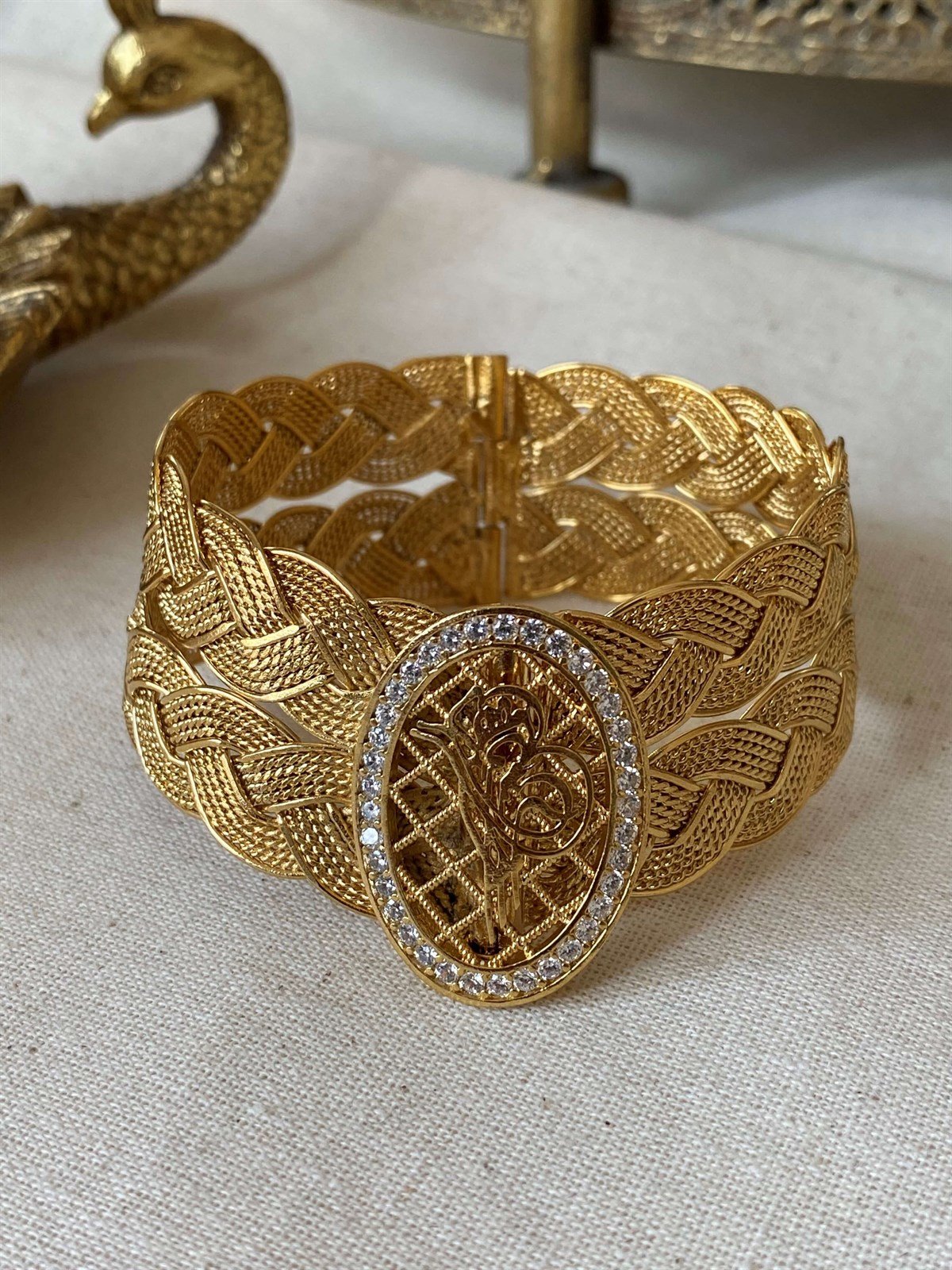 Gold Ötgü Kelepçe