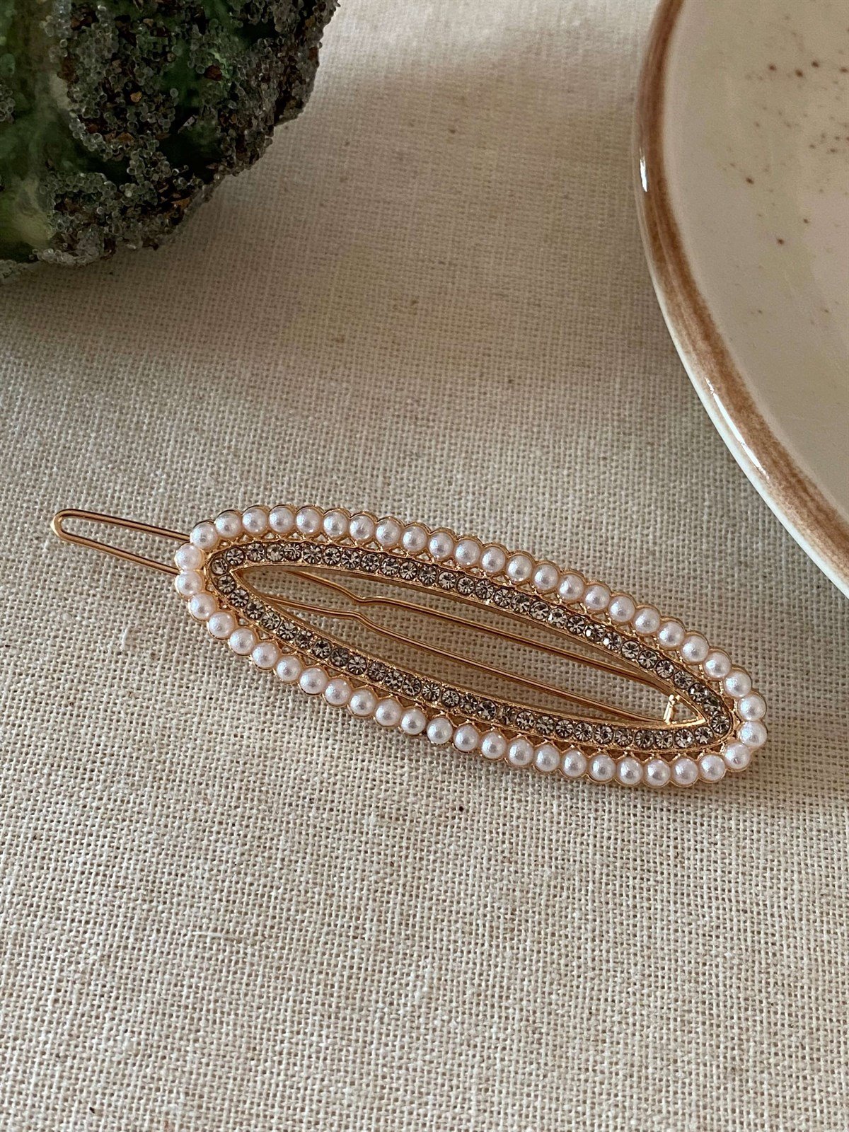 İncili Oval Toka