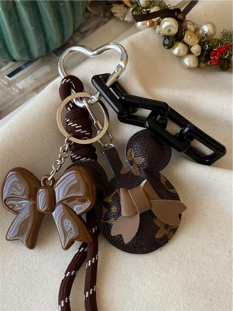 Kahverengi Mickey Model Çanta Charmı