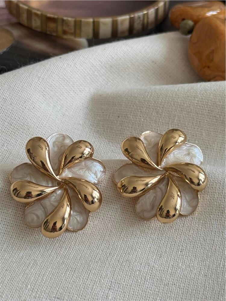 Mineli Vintage Flower Küpe