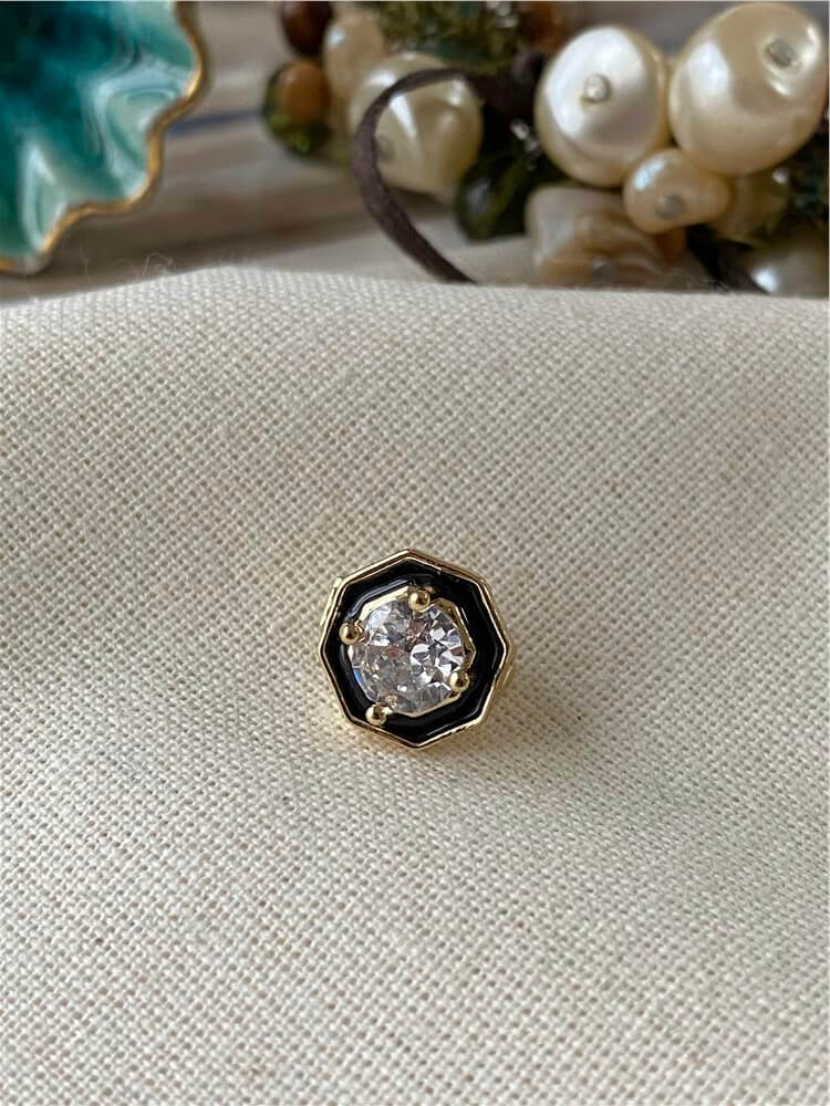 Şikel Charm