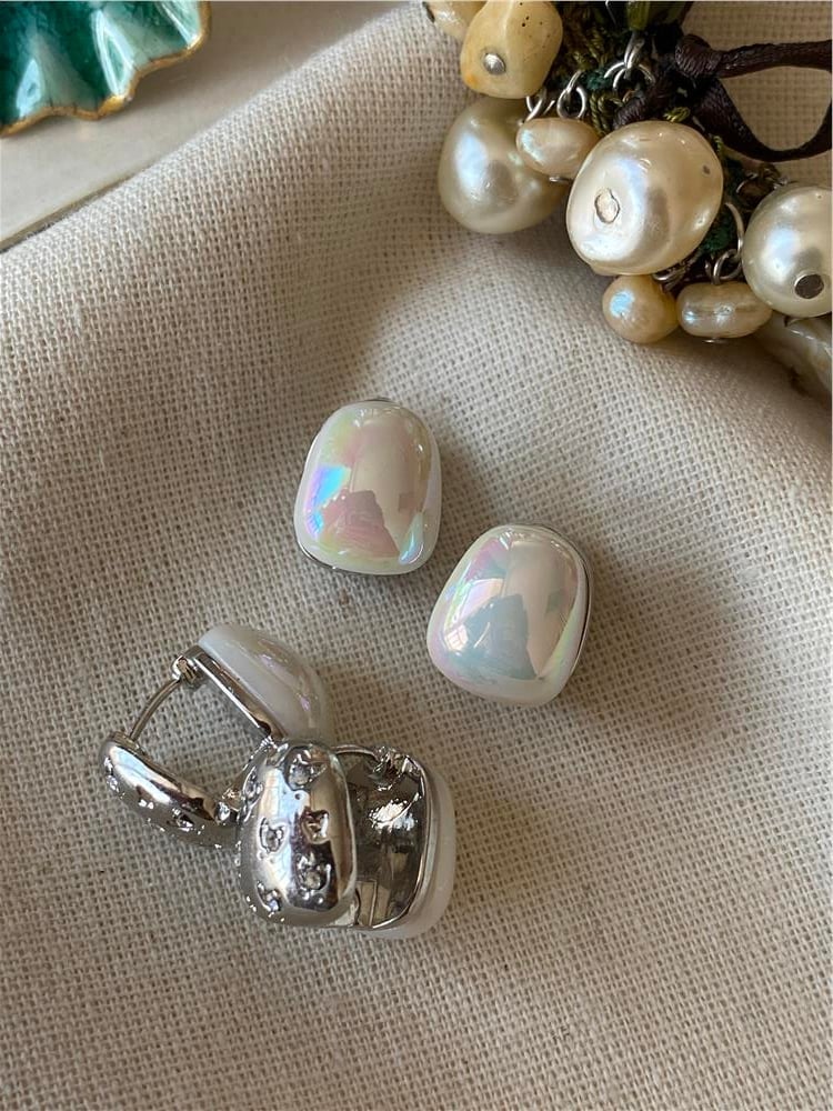 Taş Detaylı Silver Shine Küpe