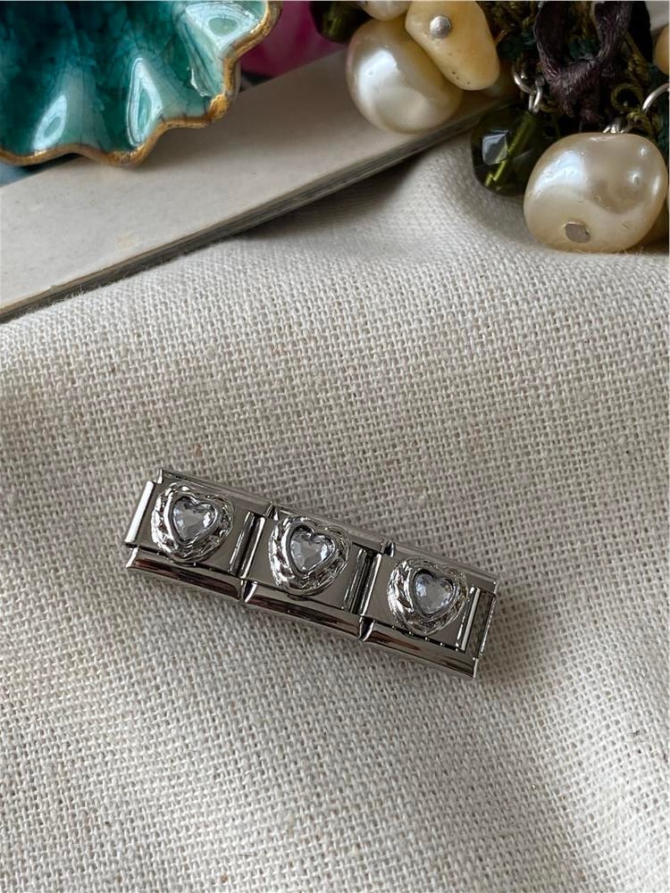 Taşlı Heart Nomi Charm