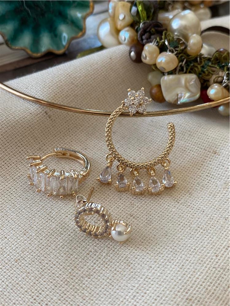 Üçlü Taşlı Wedding Küpe