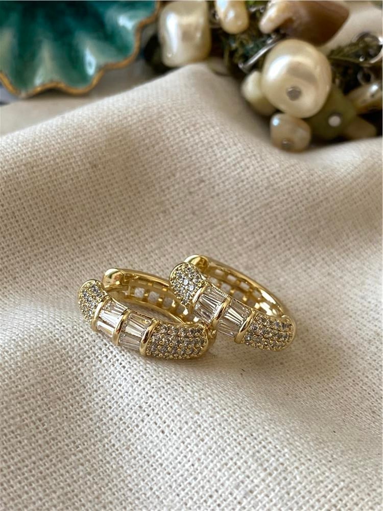 VIP 14K Baguette Küpe