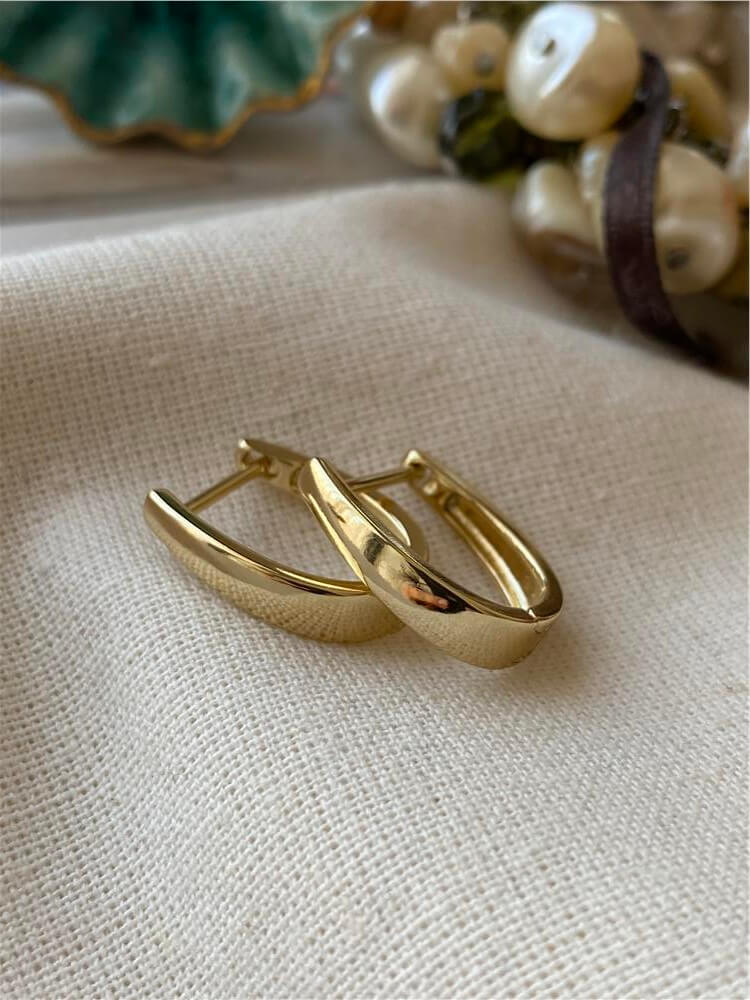 VIP 14K Klasik Oval Küpe