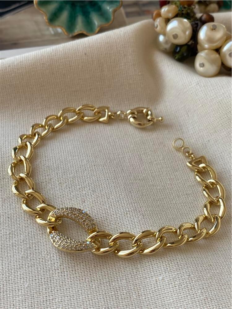 VIP 14K Taşlı Badem Model Zincir Bileklik