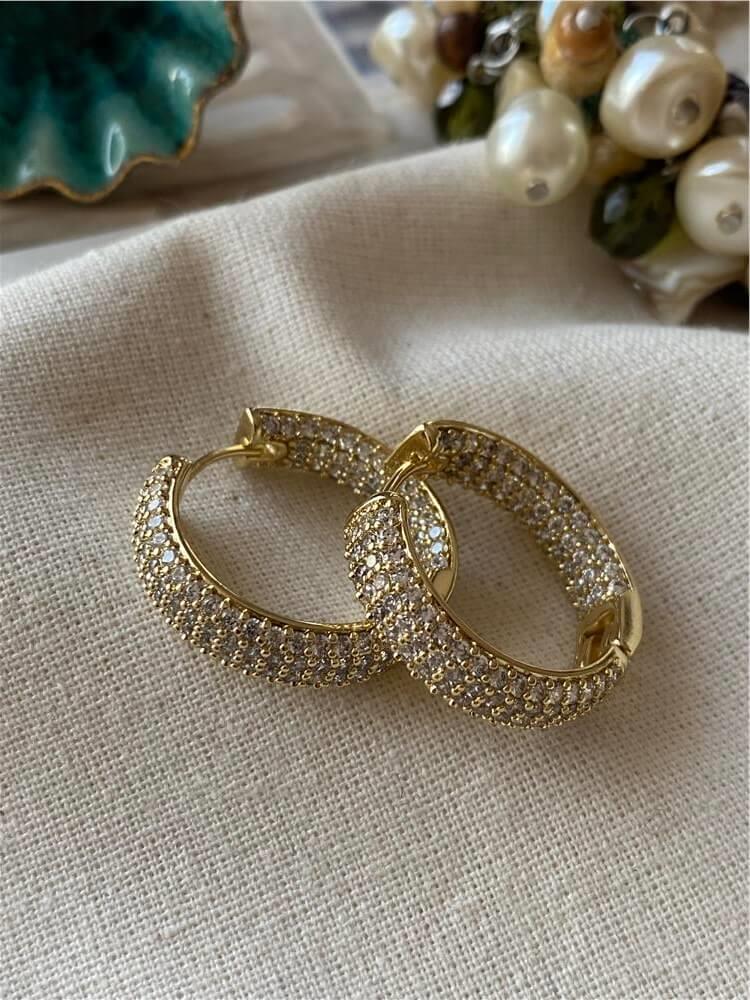 VIP 14K Taşlı Geniş Halka Küpe