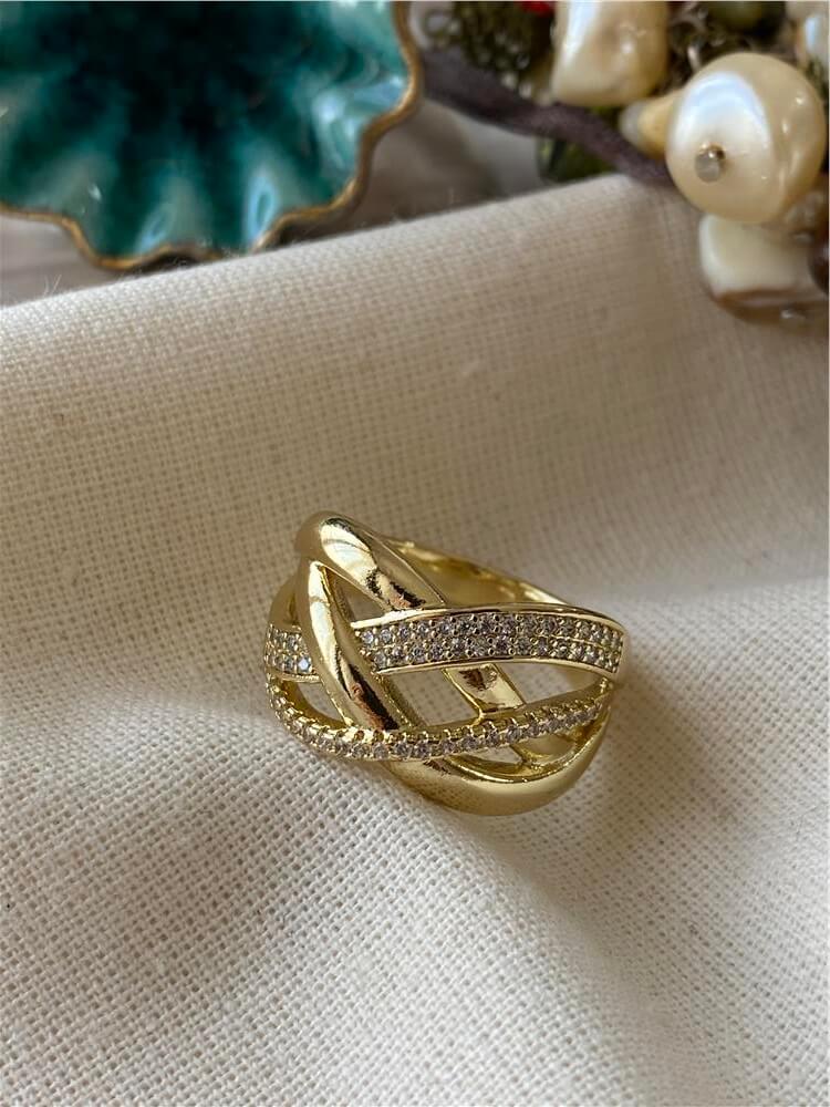 VIP 14K Taşlı Örgü Yüzük