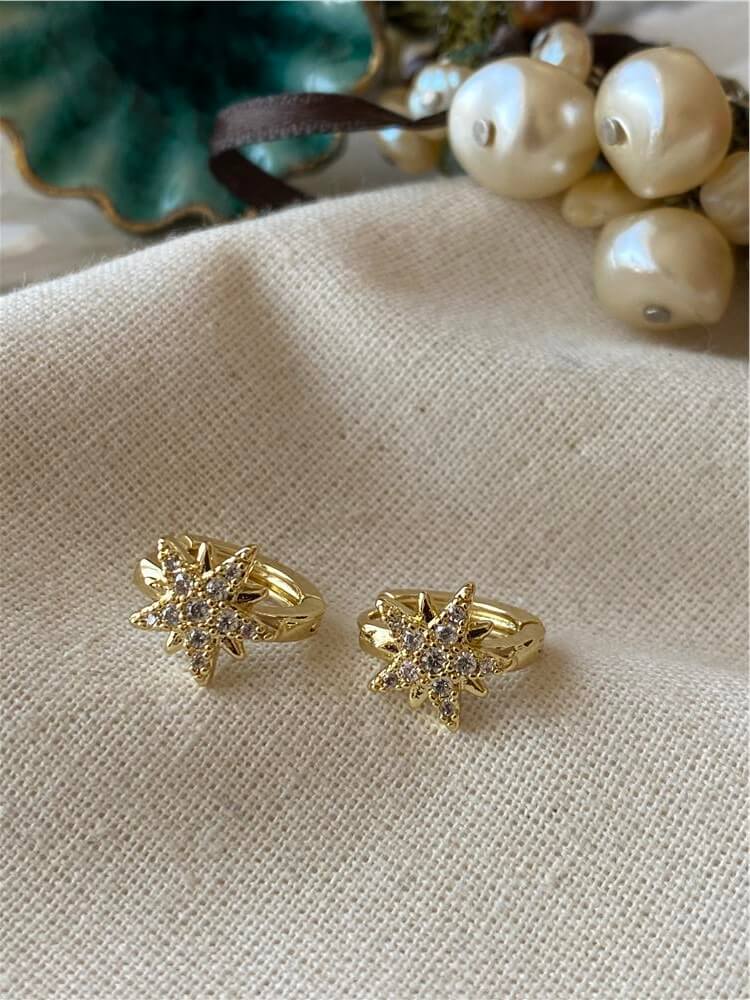 VIP 14K Yıldızlı Mini Halka Küpe