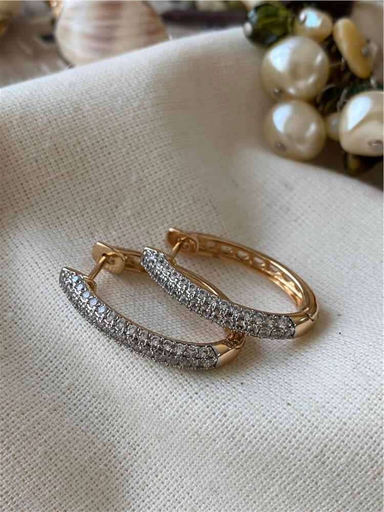 VIP Silver Taşlı Oval Küpe