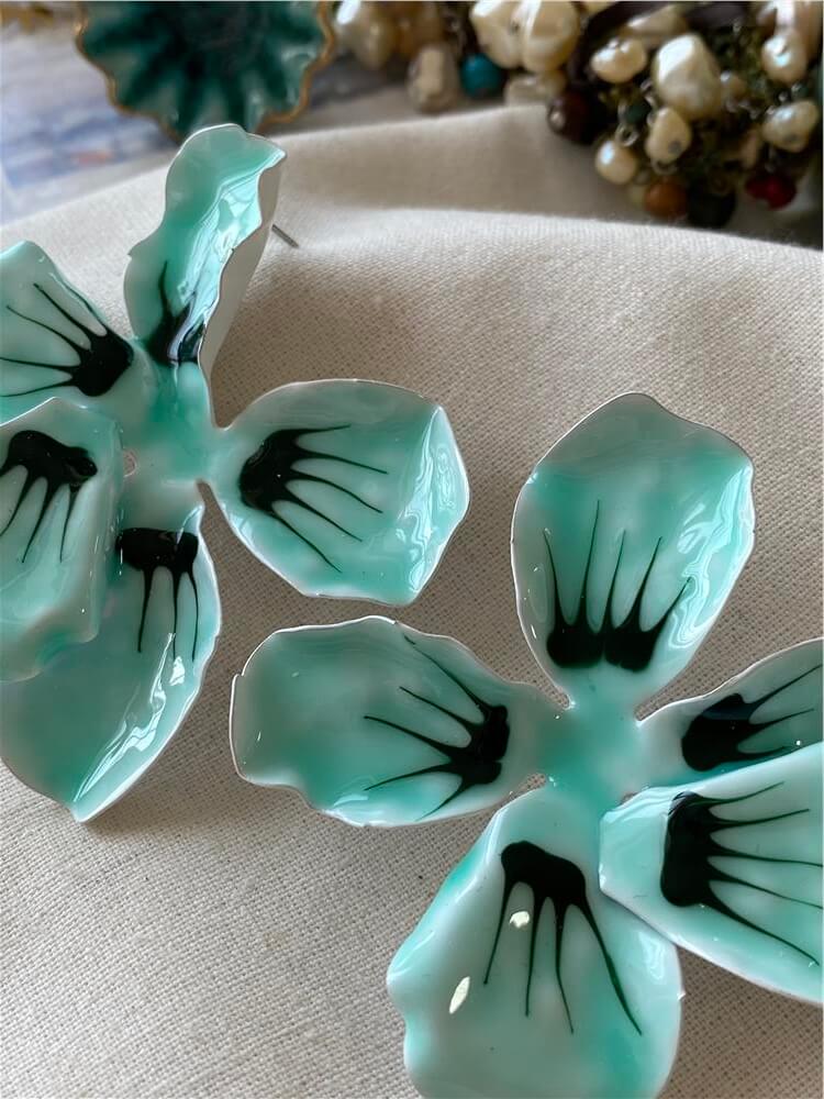 Yeşil Nilüfer Küpe