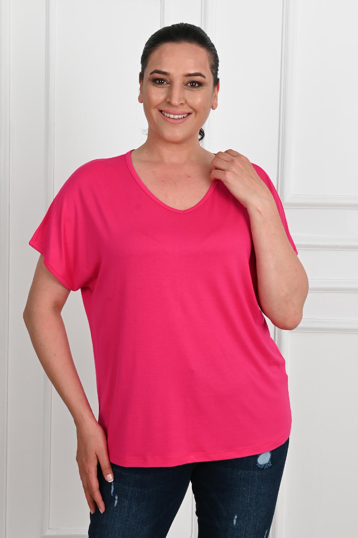 Kadın V Yaka Büyük Beden T-shirt 1486-23