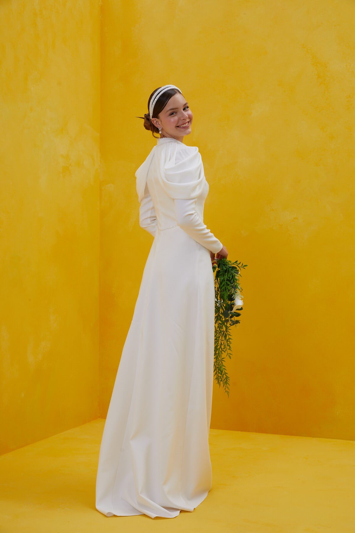 Dökümlü Kumaş Tesettür Nikah ElbisesiJAQAR