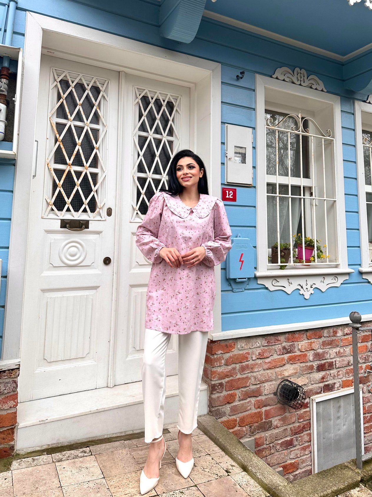 Pembe Küçük Çiçekli Bebe Yaka Uzun Poplin Tunik