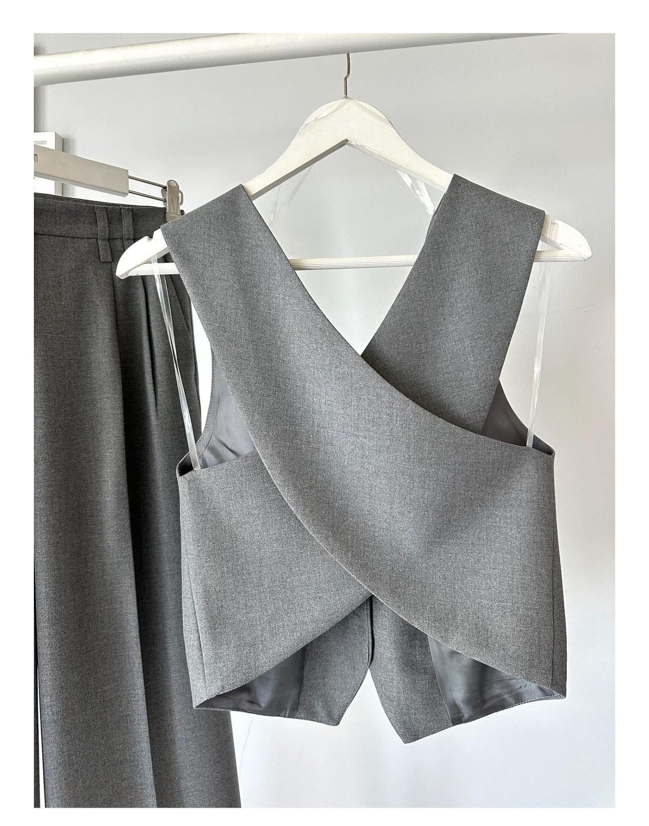 SIRT DETAYLI BLAZER YELEK