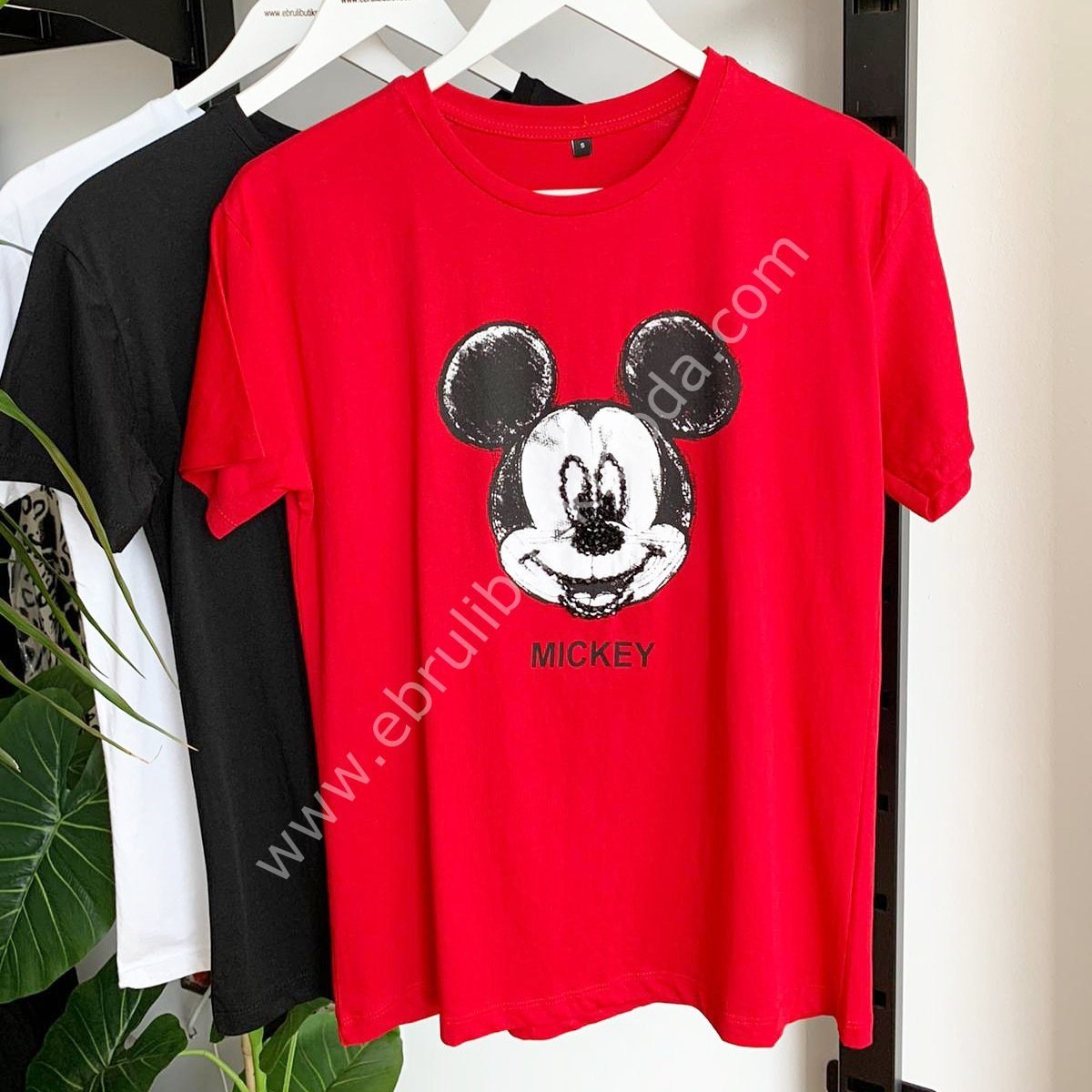 TAŞLI MİCKEY TİŞÖRT