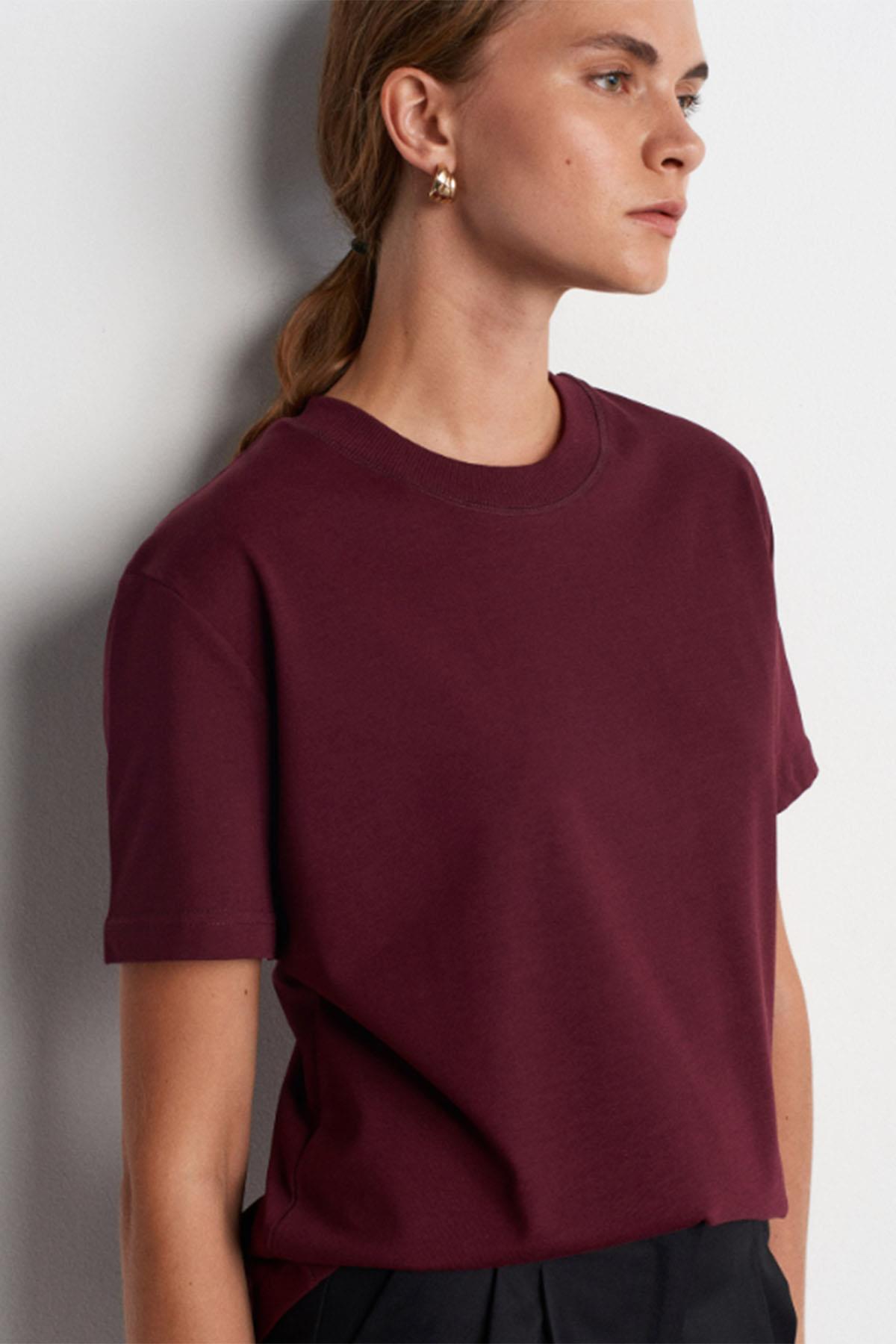 Kadın Dekoratif Dikişli Bisiklet Yaka Tshirt - BORDO