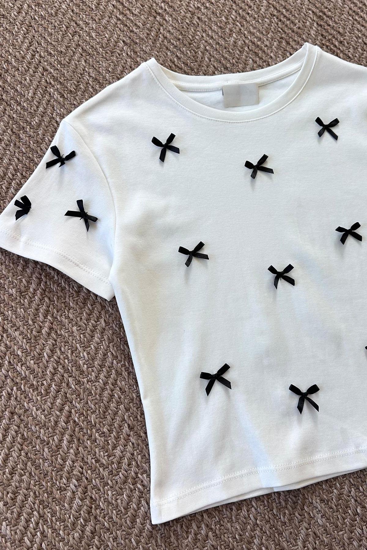 Kadın Fiyonklu Kısa Tshirt - EKRU