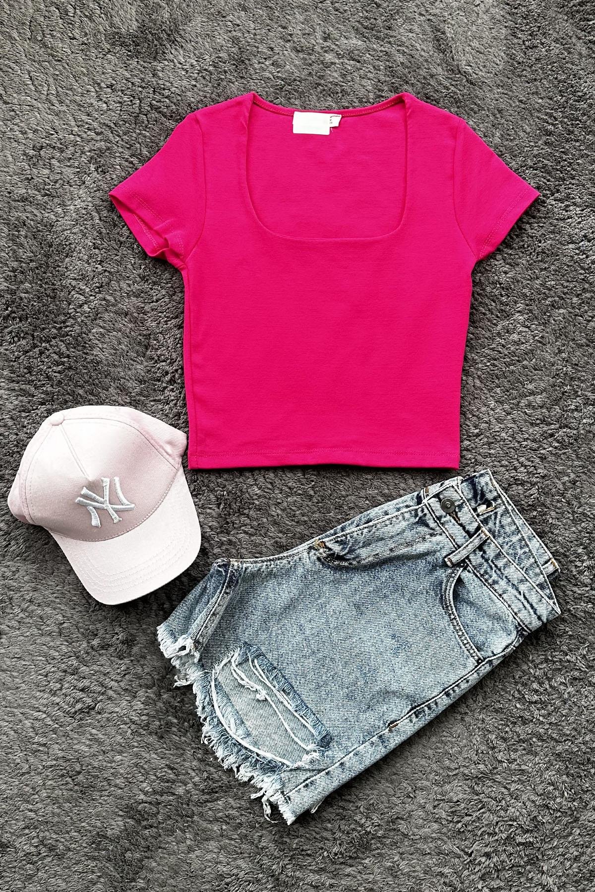 Kadın Kare Yaka Likralı Ribana Crop Tshirt - FUSYA