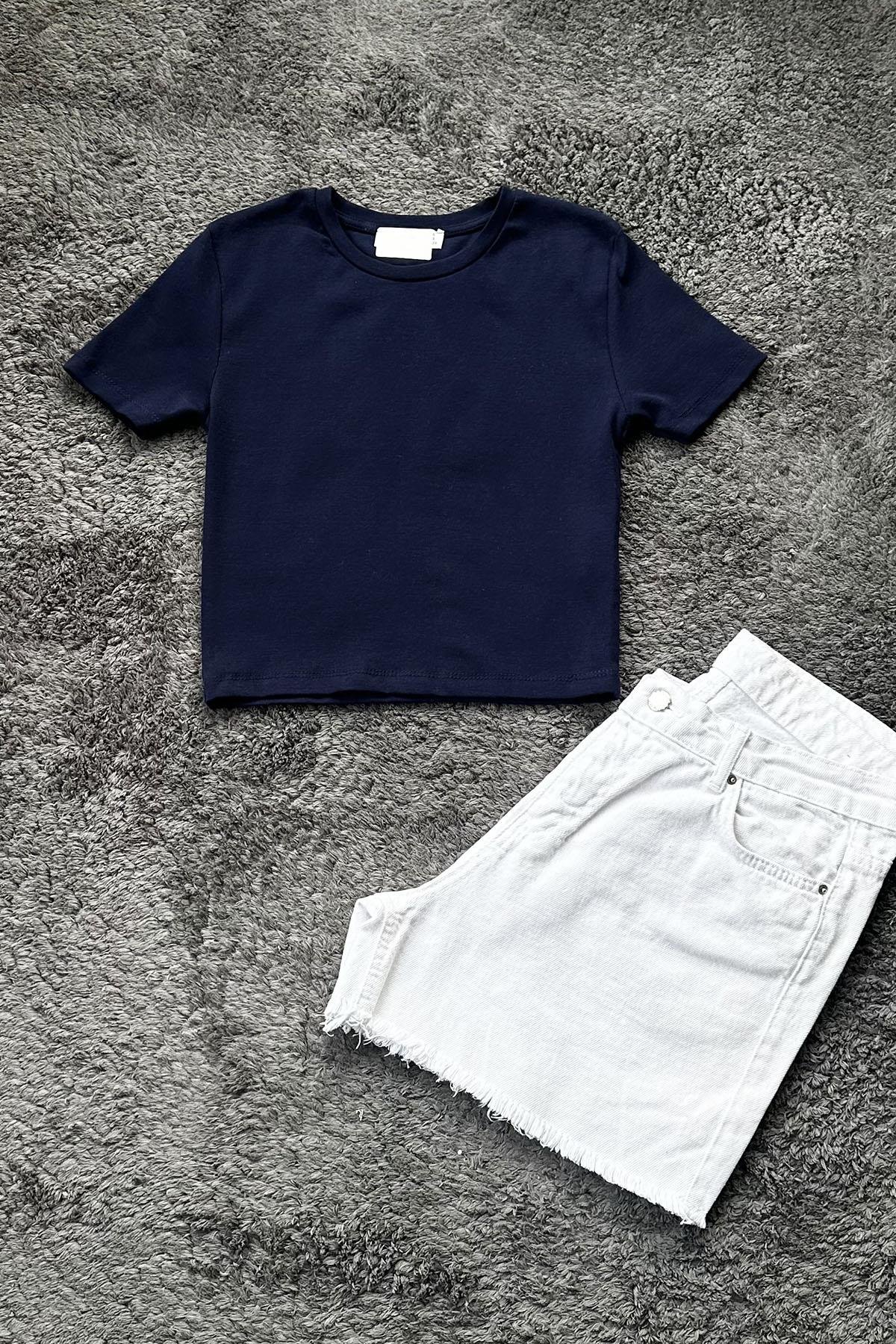 Kadın Likralı Ribana Basic Kısa Kollu Crop Tshirt - LACİVERT