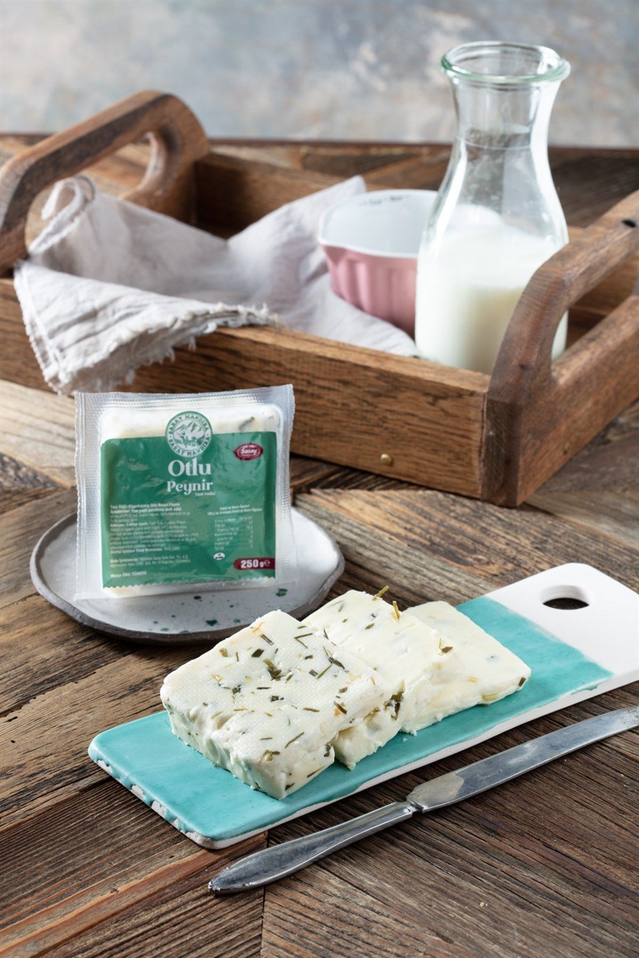 Otlu Peynir 250 gr