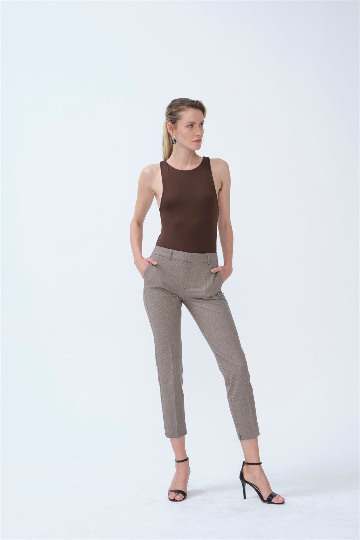 Beige checkered pants