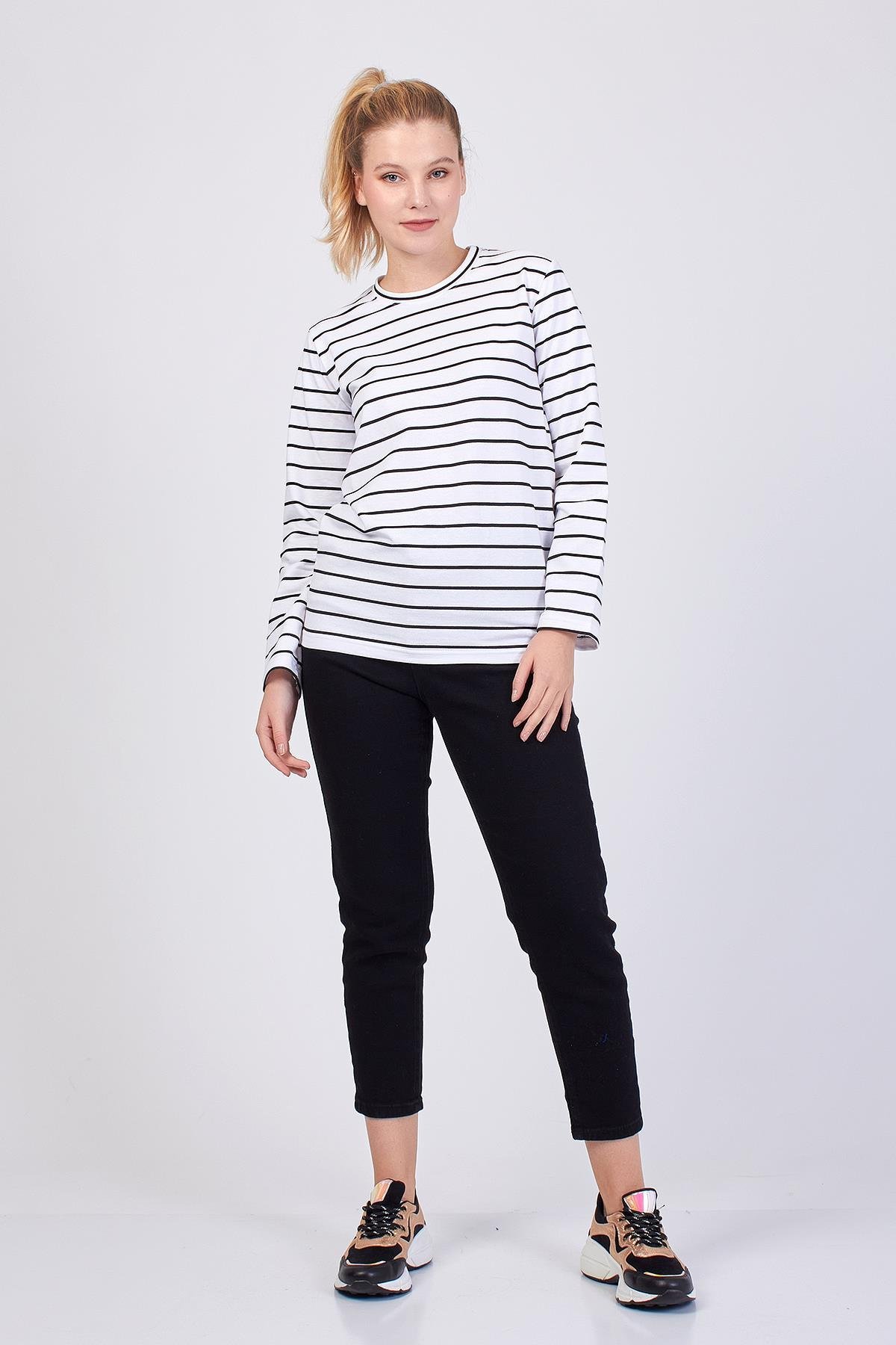 Beyaz Çizgili Sweatshirt