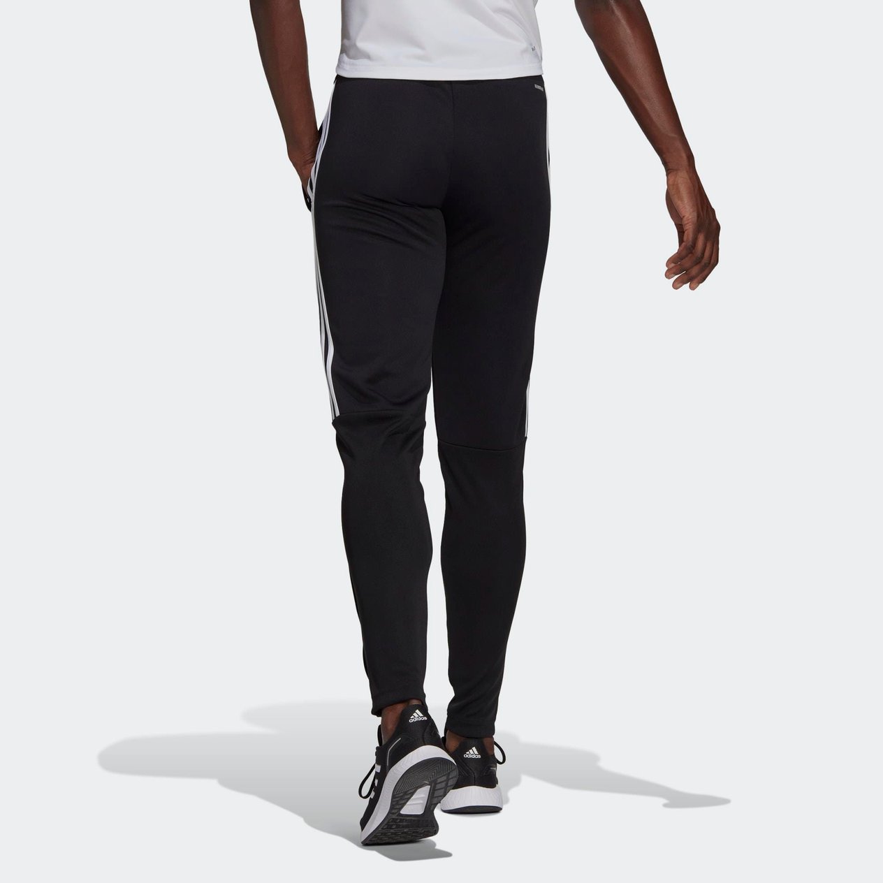 adidas Aeroready Sereno Cut 3-Stripes Slim Tapered Kadın Eşofman Altı