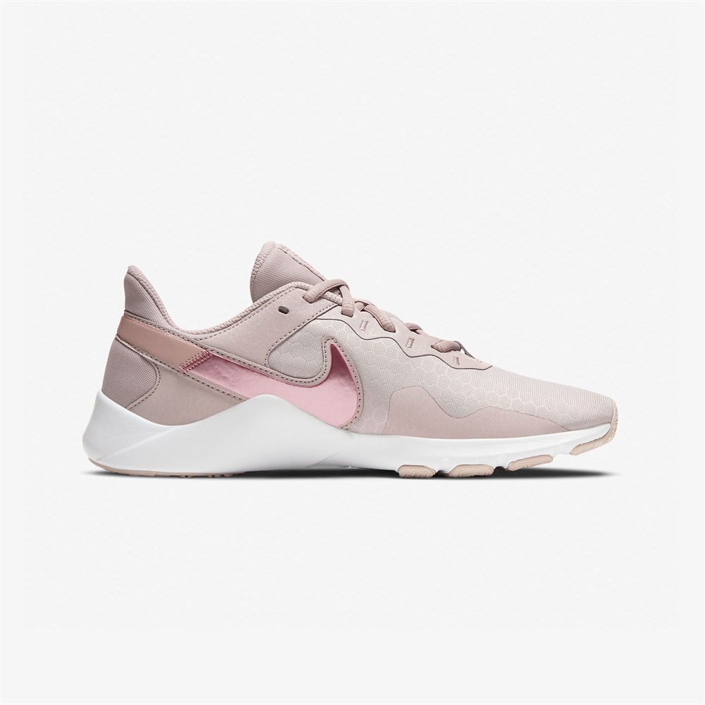Nike Legend Essentials 2 Kadın Koşu Ayakkabısı
