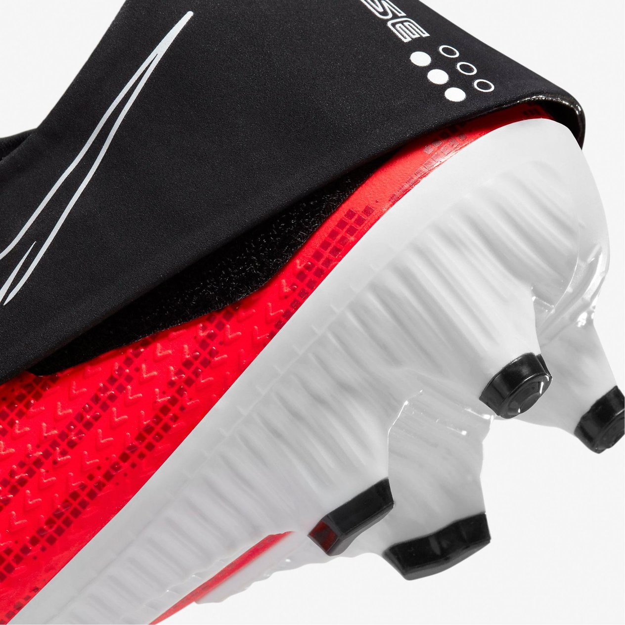 Nike Phantom GT2 Academy FlyEase FG Erkek Krampon