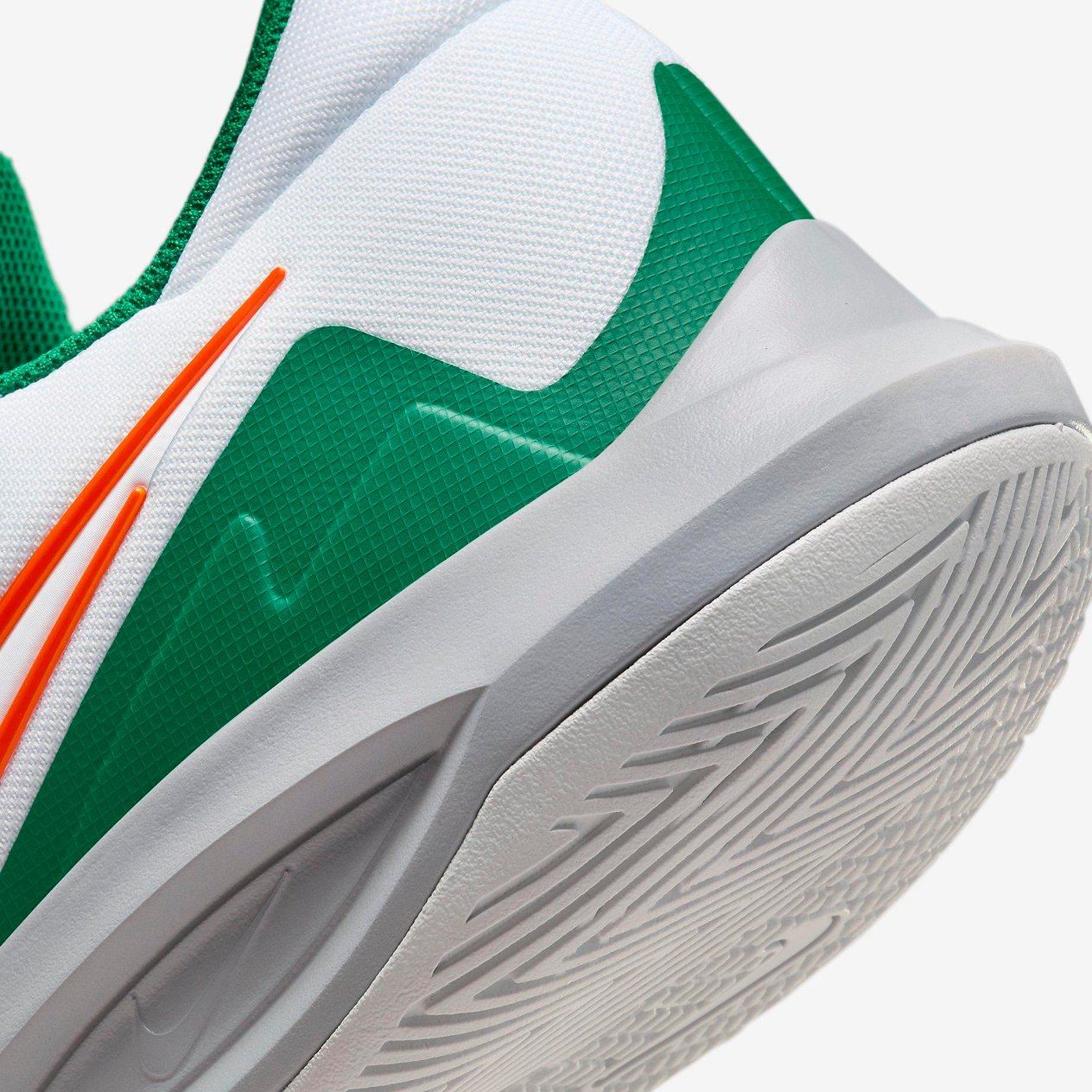 Nike Precision VI Erkek Basketbol Ayakkabısı