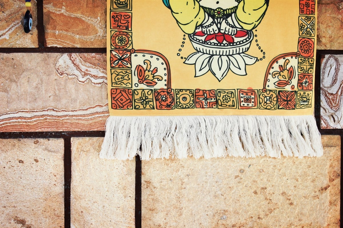 Hinduism God Ganapati Doğal Bambulu ve Püsküllü Flama