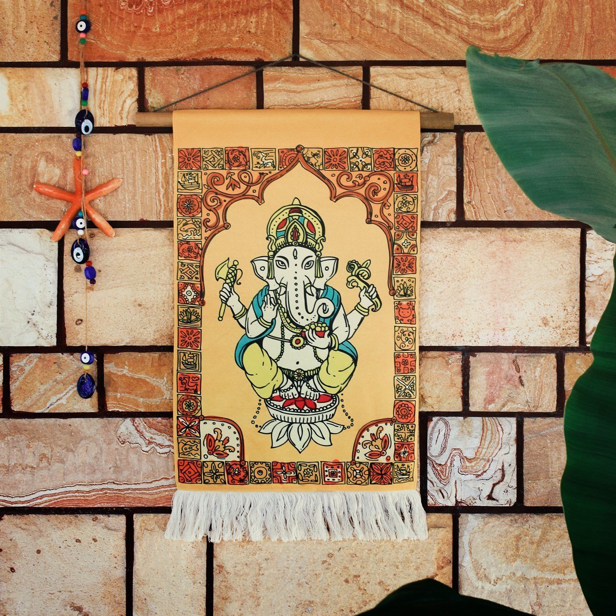 Hinduism God Ganapati Doğal Bambulu ve Püsküllü Flama