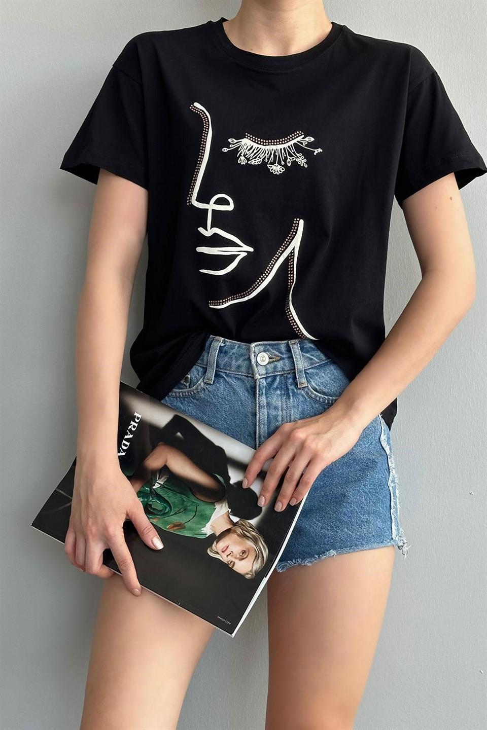 Bisiklet Yaka Baskılı Pullu T-shirt QS310066