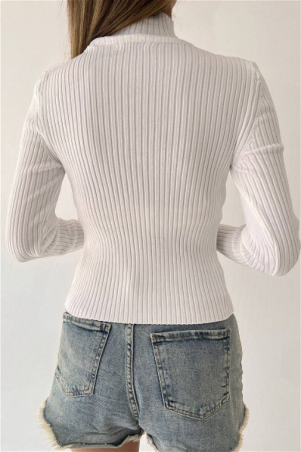 Dik yaka Taş detaylı Triko Body 210004